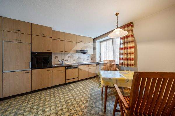 Küche Haushälfte 2