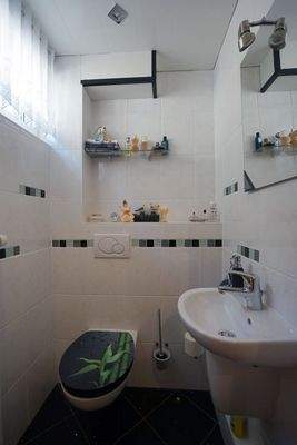 Gäste-WC im Erdgeschoss