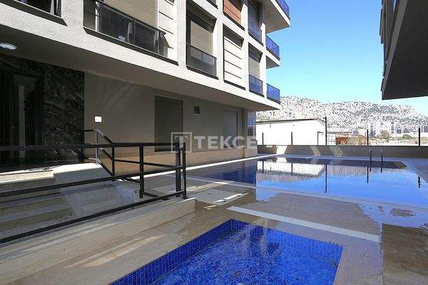 Apartment in a Complex with Pool Close to the Beach in Konyaaltı