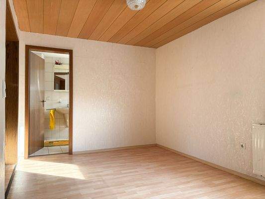 Zimmer mit Bad OG