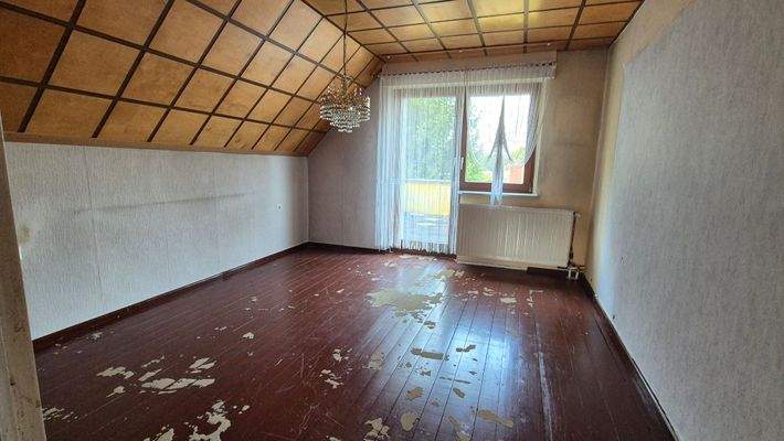 Wohnhaus DG Zimmer 1