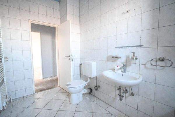 Tageslichtbadezimmer 2. OG