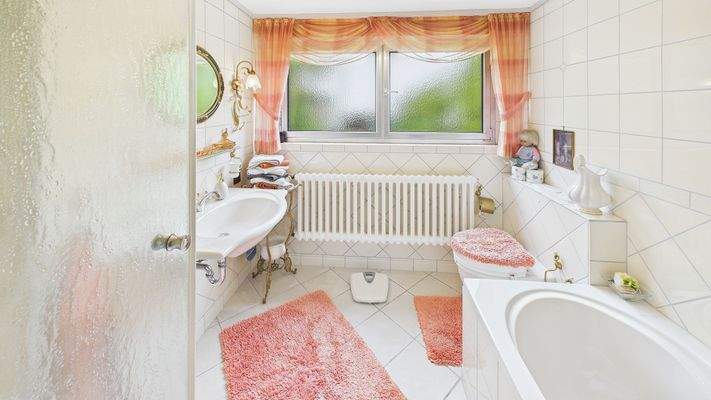 CAM01984G0-PR0519-STILL010