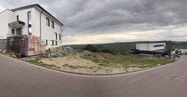 Panorama Grundstück.jpg