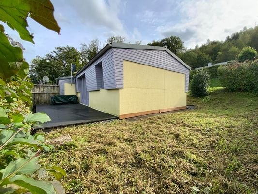 Haus mit Garten und Terrasse