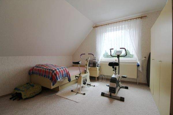 Eines von fünf Zimmer im OG