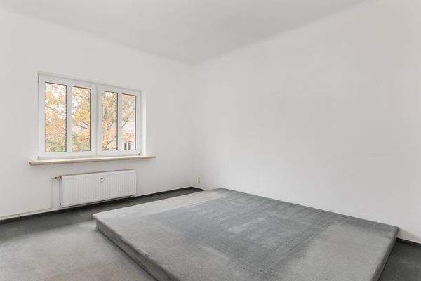 Schlafen I mit Podest