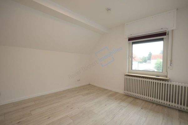 (KINDER-) ZIMMER IM OG