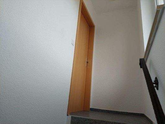 OG-Wohnungseingang im EFH/ZFH