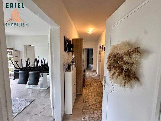 Eingangsbereich EG Wohnung 