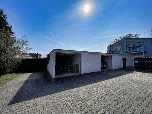 Fertiggarage