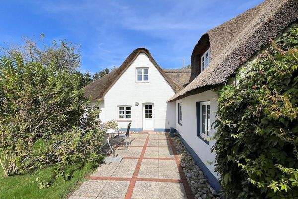 Geschützte Südterrasse