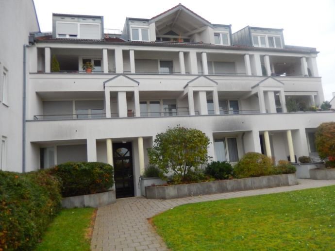 Bamberg-NÃ¤he Klinikum, helle 3-Zi.-Maisonette-Komfort-Wohnung, Fernsicht, zu vermieten