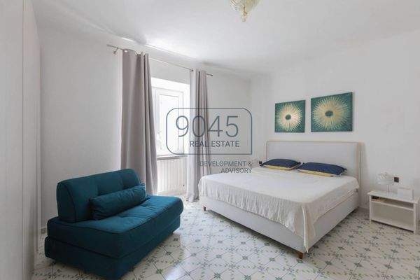Prestigevilla in Ischia Ponte – Ein Juwel auf den Klippen der Insel Ischia