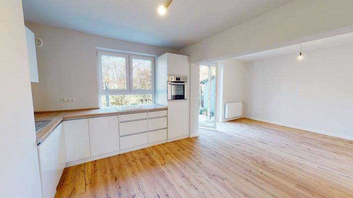 Kollower-Strae-22-04252023_172922