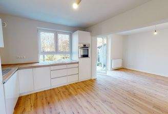 Kollower-Strae-22-04252023_172922