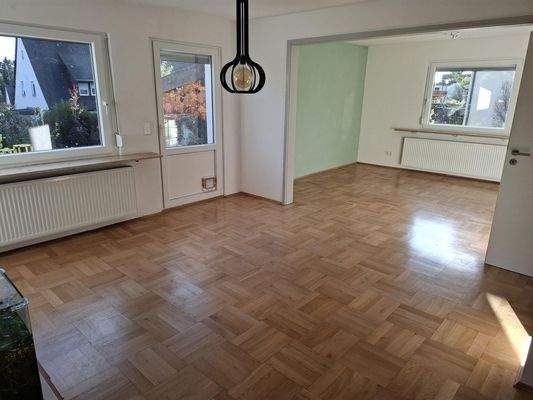 Wohn-/Esszimmer leer