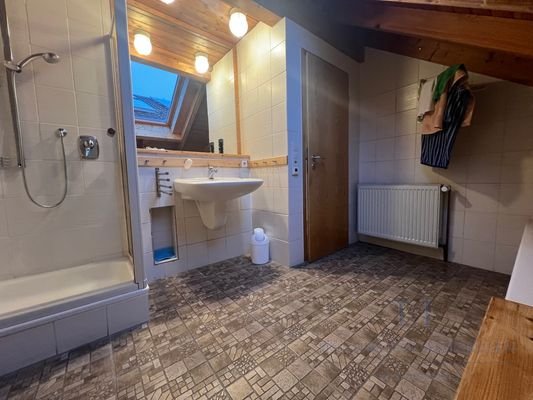 Badezimmer OG