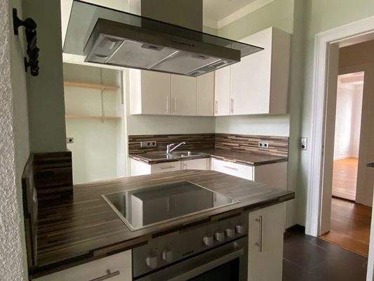 Küche mit Kochinsel