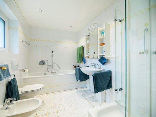 Angrenzendes Bad zum Schlafzimmer