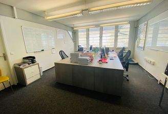 Büroraum möbliert oder unmöbliert