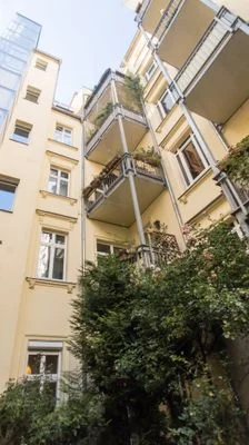 HOMESK - Vermietete 2-Zimmer-Terrassenwohnung im Seitenflügel in Prenzlauer Berg
