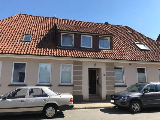 Hausansicht von der Straße