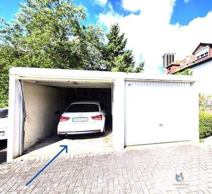 Abschließbare PKW Garage