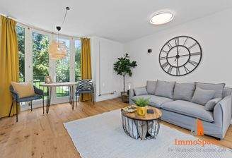 XXL-Fensterfront im Wohnzimmer