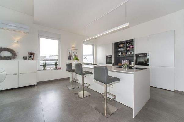 offene, einladende Manufakturküche