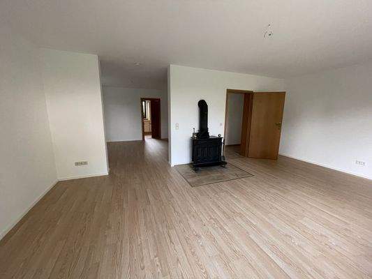 EG Wohnzimmer -offnerKamin (3)