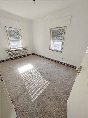 Zimmer EG.jpg