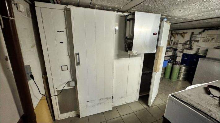 Kühlschrank Keller.jpg