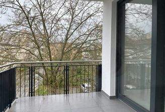 Blumenauer (c) - Balkon