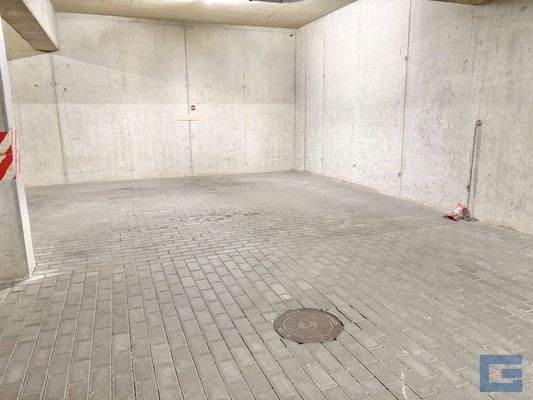 Tiefgaragenstellplätze