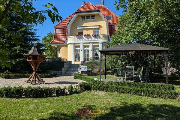 parkähnlicher Garten