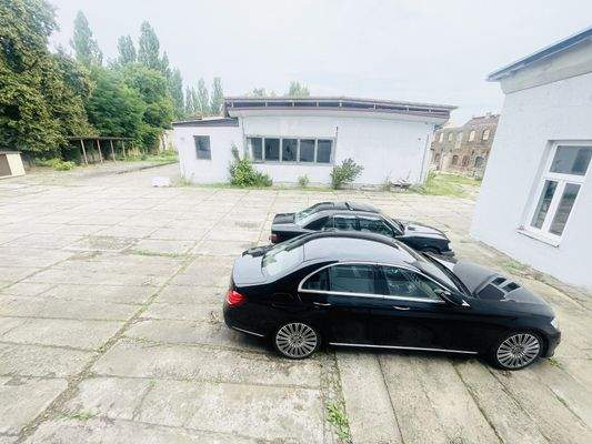 Blick in Richtung Innenhof & Halle 3