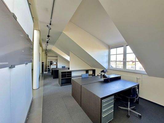 Arbeitsplätze links 2