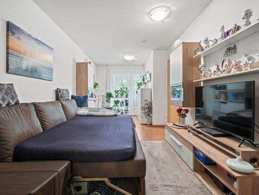 großzügiges Schlafzimmer