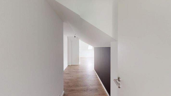 3061055n1 DG Blick in Schlafzimmer 23m²