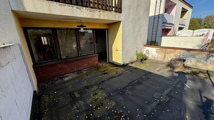 Rückansicht Terrasse im Erdgeschoss