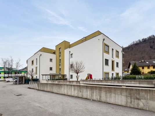 Gebäude Aussen-Hallein
