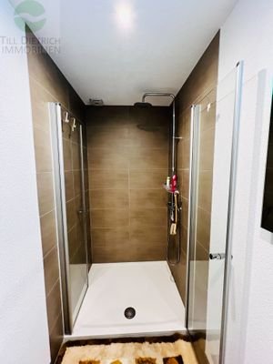 Dusche 1. OG