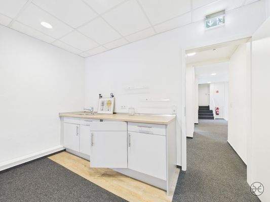 CAM05560G0-PR0017-STILL019