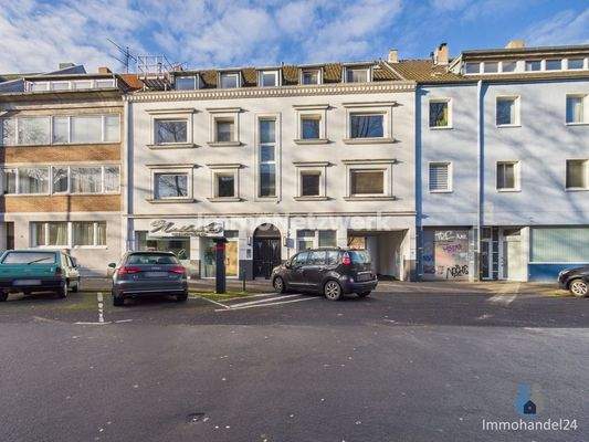 CAM01108G0-PR0073-STILL011