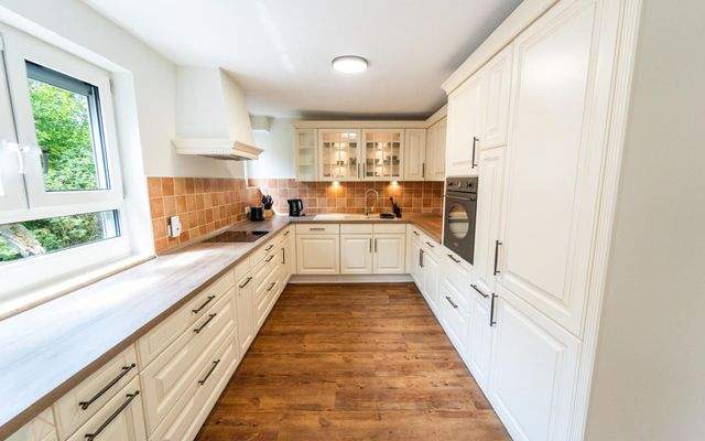 WG Zimmermöbliert mieten Weilimschönbuch Böblingen Tübingen  Küche 5.jpeg