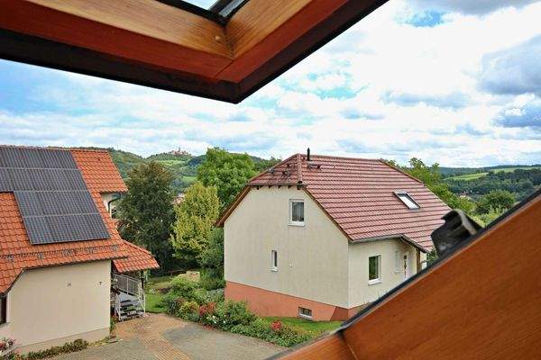 Ausblick Obergeschoß zur Leuchtenburg