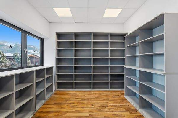 diverse Archiv- und Lagerräume