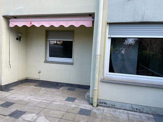 Terrasse mit Markise 