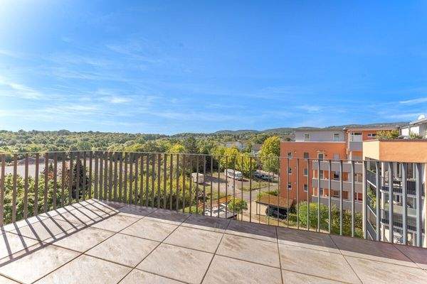 Blick vom West-Balkon im 4. Obergeschoss